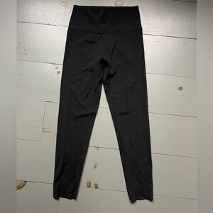 Offline High Rise Leggings L